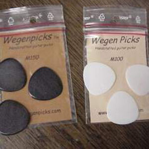 M250, 2.5mm dickes Dreieckpick mit abgerundeten Ecken, speziell designt für Mandoline