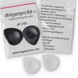 GP 250, Etwas dünner als das Gypsyjazzpick (2,5 mm), gleicher Sound. Set mit 2 Stück.